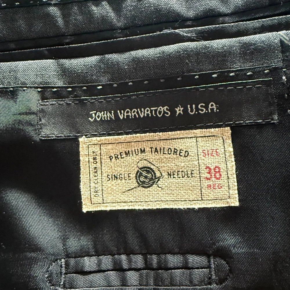 John Varvatos Star USA Charcoal Wool Blazer - 38R - Single Needle Tailored